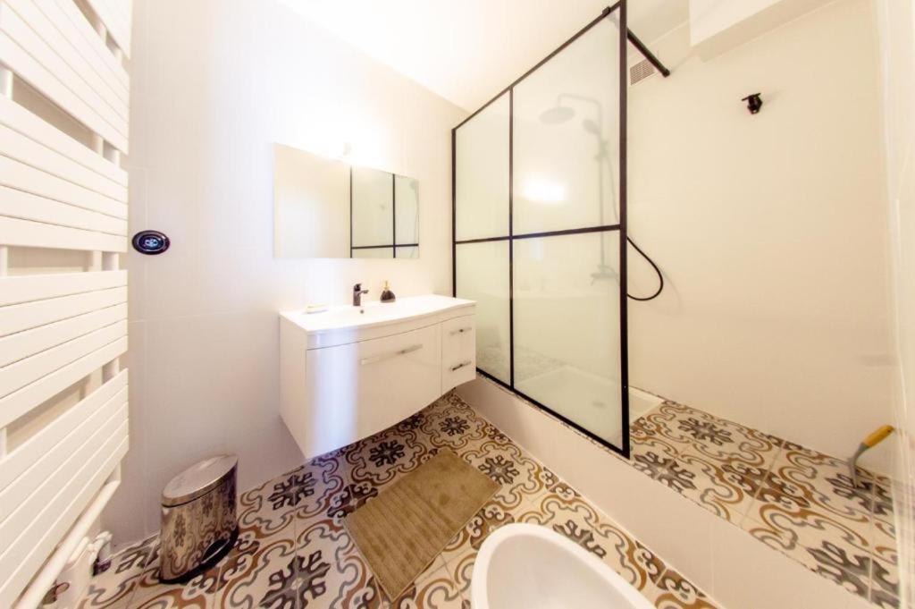 Retromirabeau - Chambre Suite & Appartements De Charme - Localisation Premium Нарбонн Екстер'єр фото